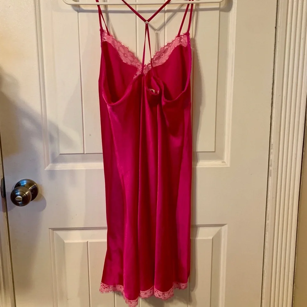 Victoria’s Secret Chemise Large - Picture 4 of 7